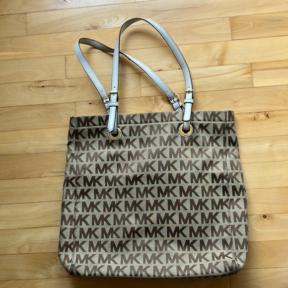 MK bag - Picture 1 of 4